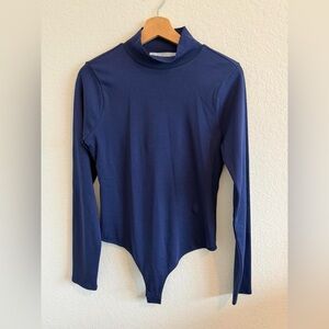 Tuckernuck bodysuit Hill House Blue NWOT Size Medium Turtleneck